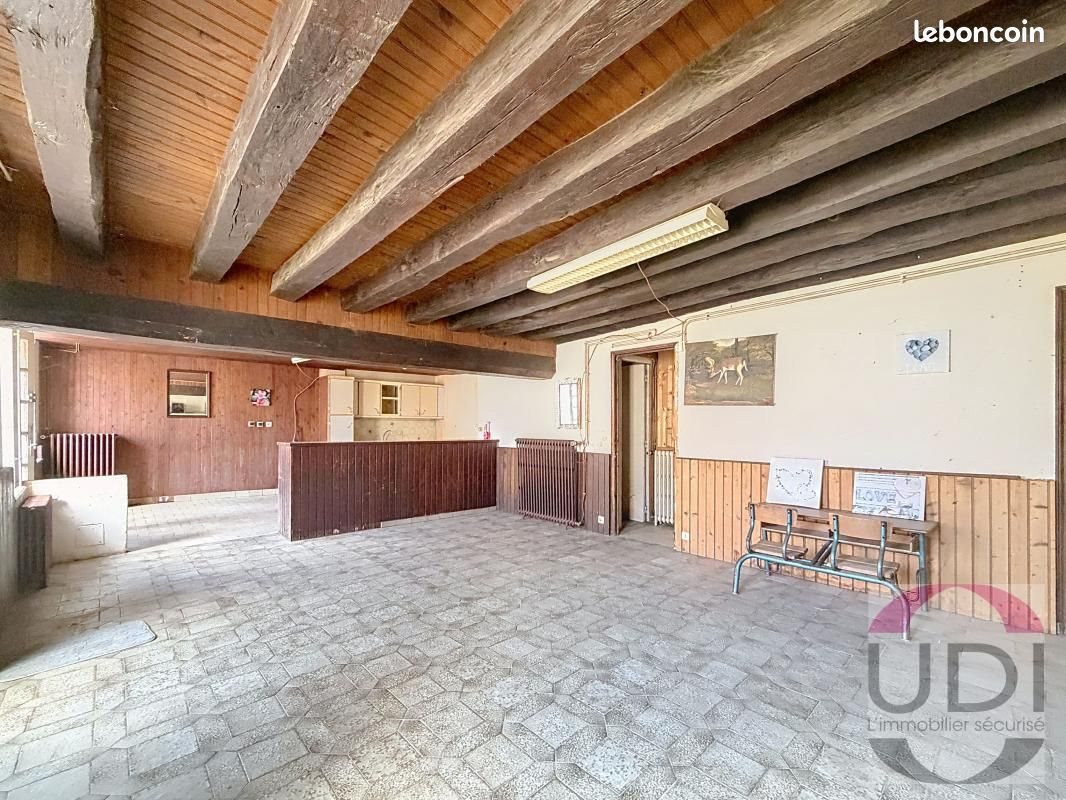 Maison à vendre, 115m², Saint-Silvain-Bas-le-Roc