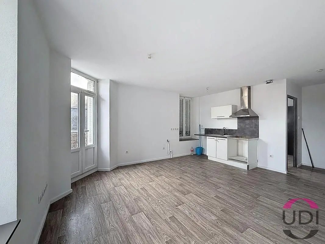 Appartement à vendre, 362m², Montluçon