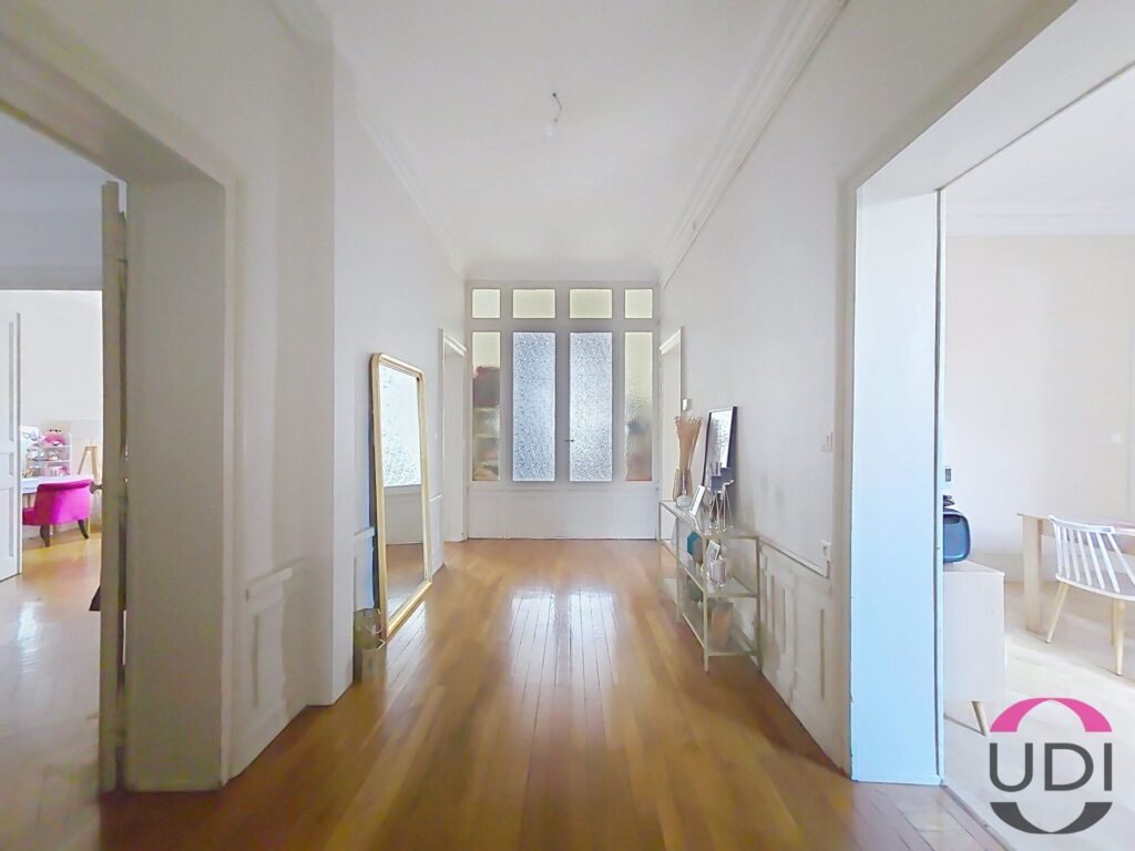Appartement à vendre, 119m², Montluçon