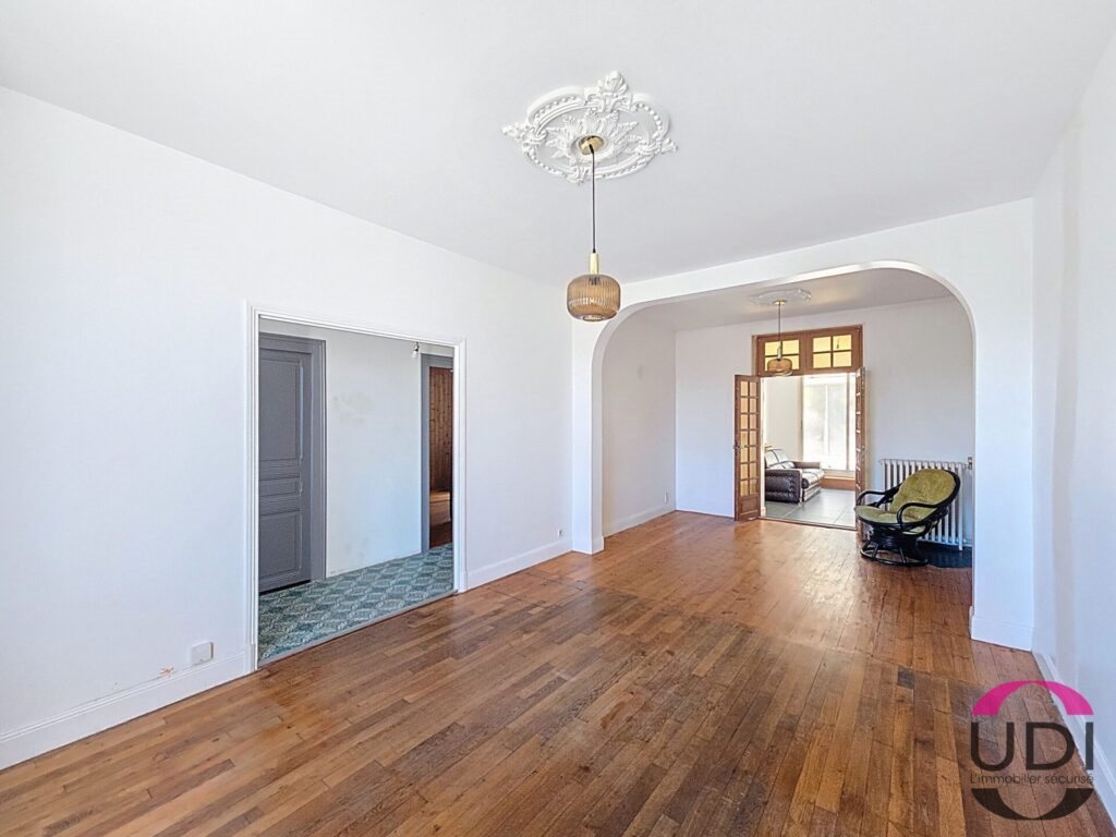 Maison à vendre, 134m², Montluçon