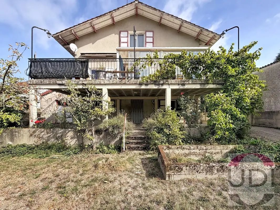 Maison à vendre, 187m², Guéret