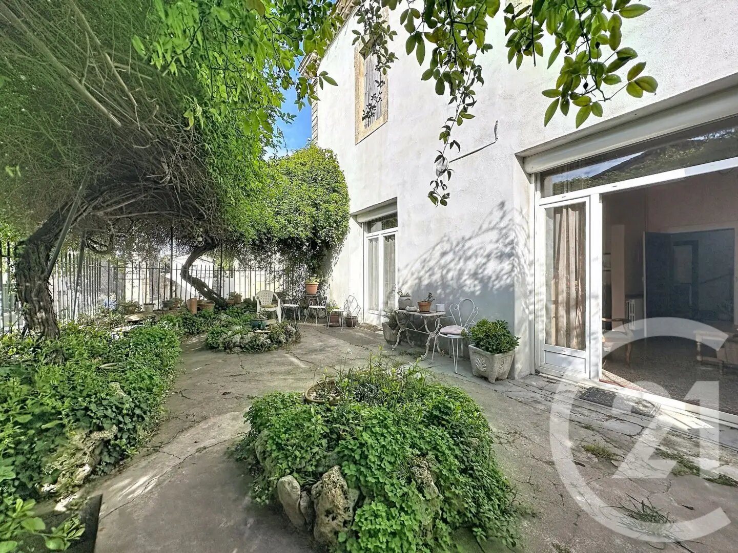 Maison à vendre, 220m², Saint-Geniès-des-Mourgues