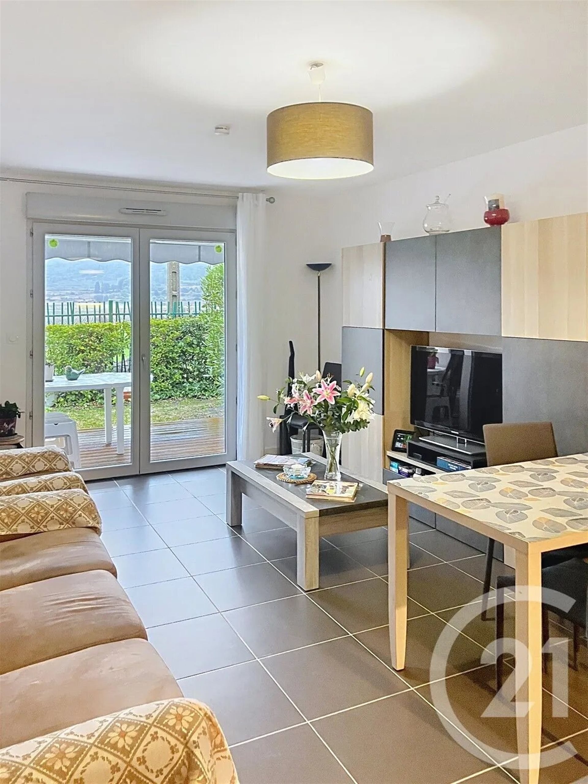 Maison à vendre, 77m², Poussan