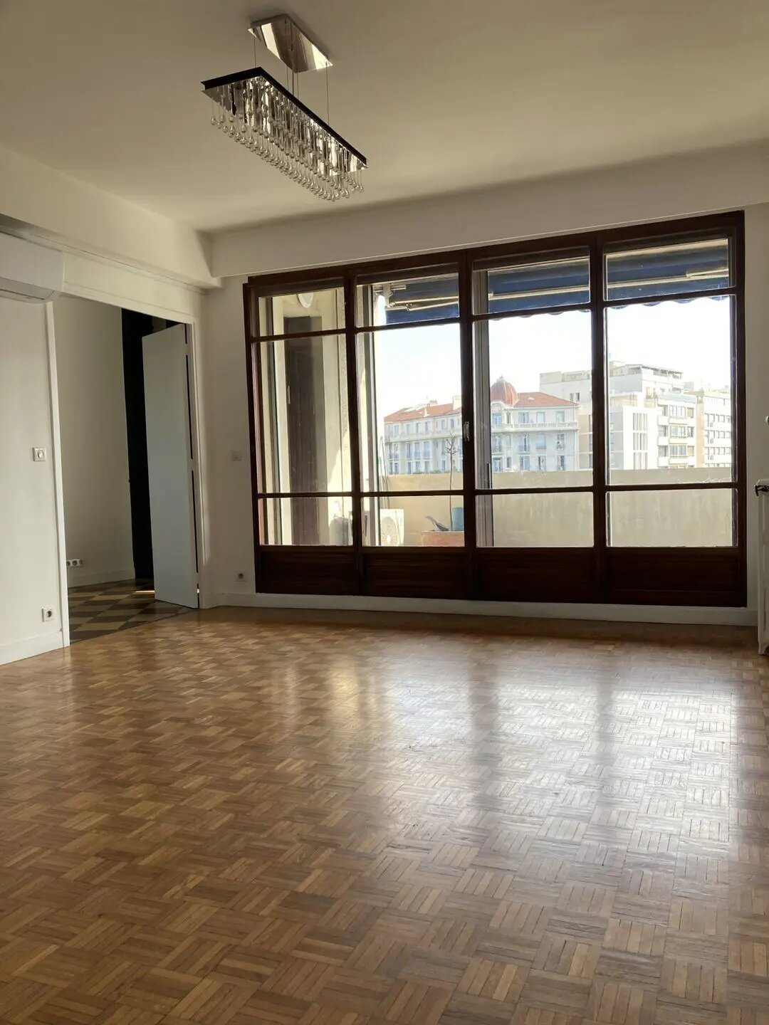 Appartement à louer, 159m², Marseille 8ème