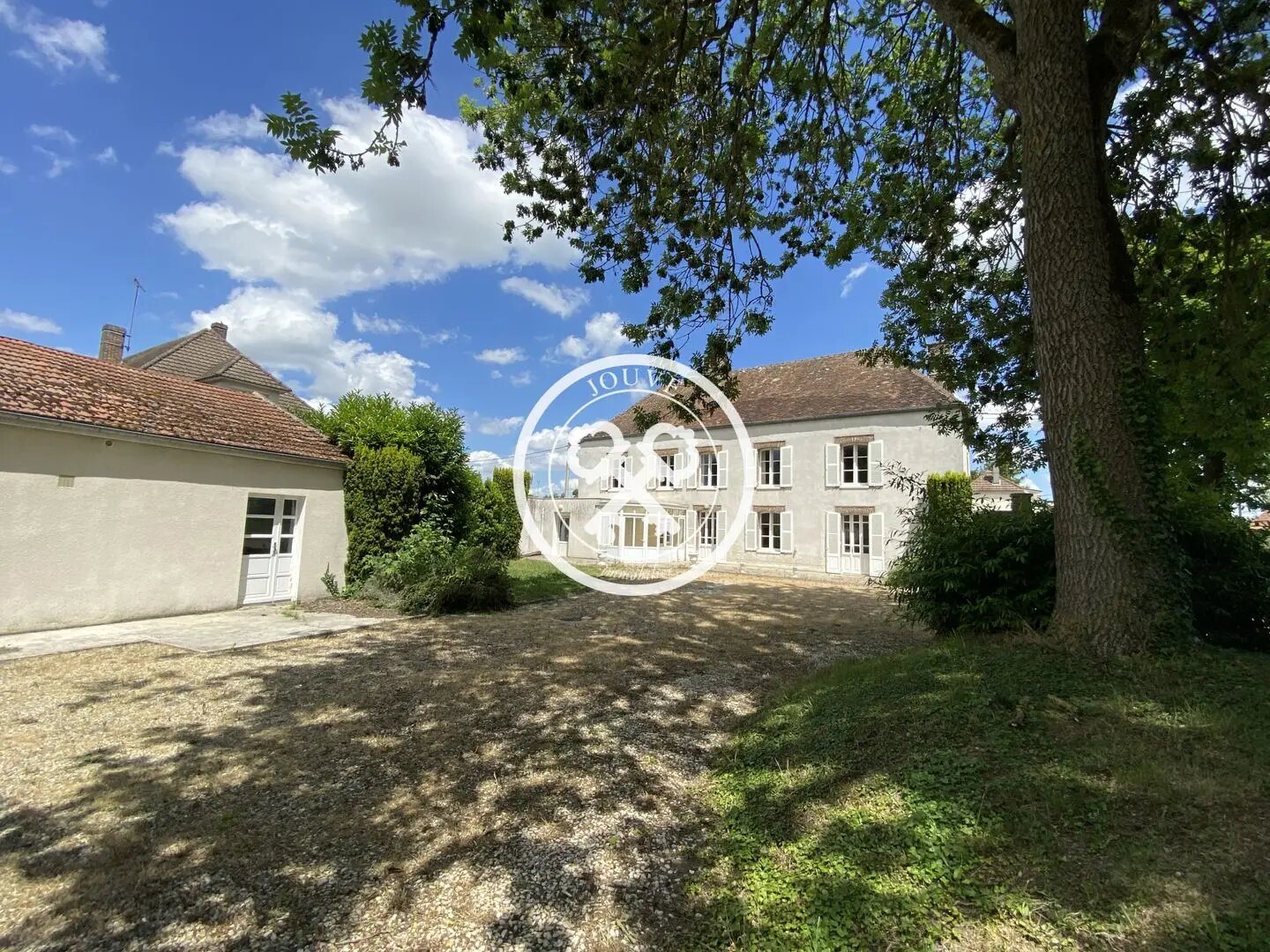 Maison à vendre, 240m², Marigny-le-Châtel