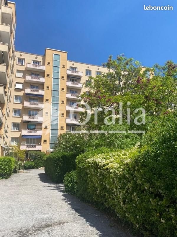 Appartement à louer, 74m², Montpellier