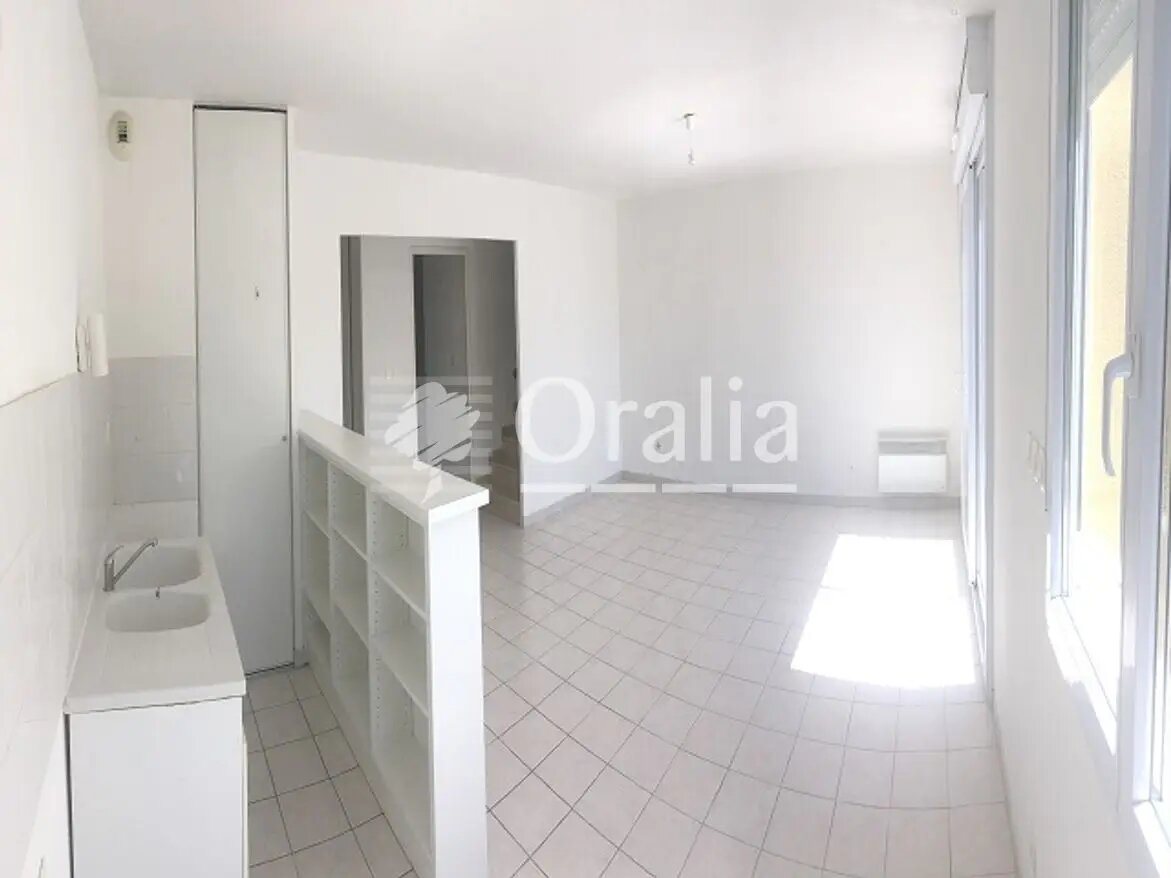 Maison à louer, 80m², Pinet