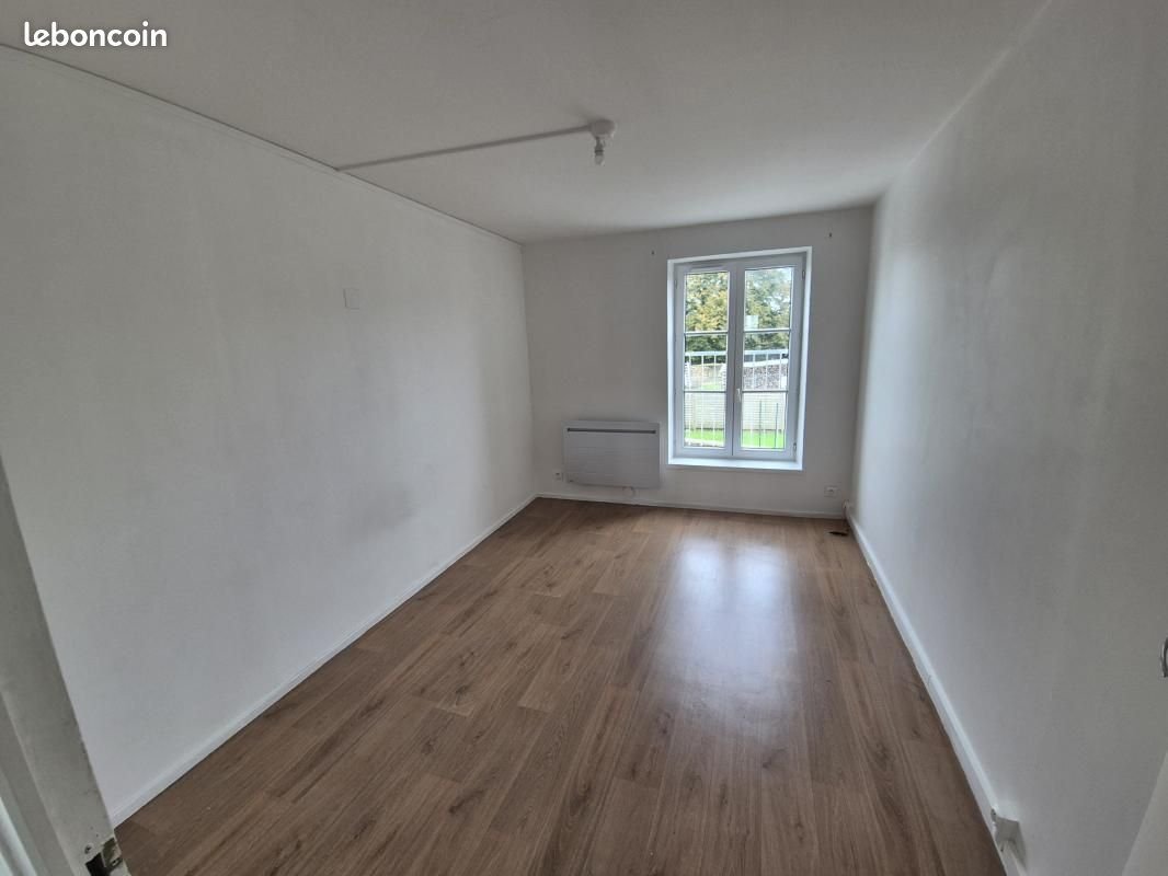 Appartement à louer, 85m², Renwez