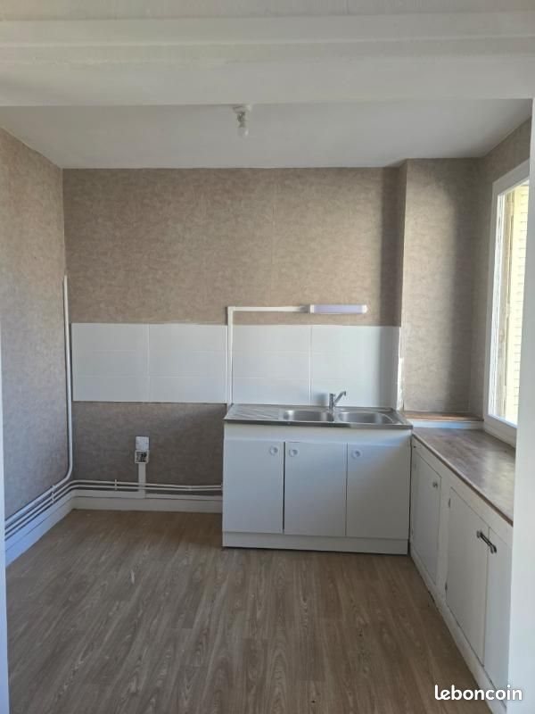 Appartement à louer, 82m², Charleville-Mézières