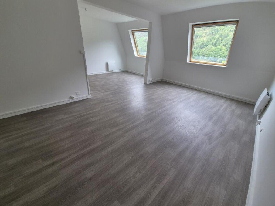 Appartement à louer, 106m², Bogny-sur-Meuse