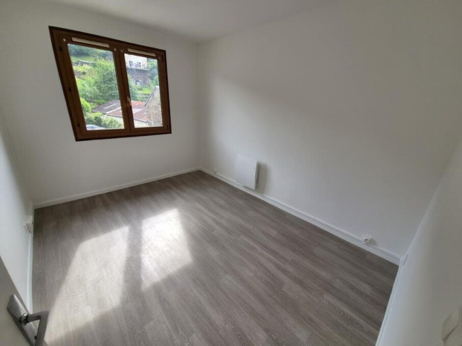 Appartement à louer, 106m², Bogny-sur-Meuse