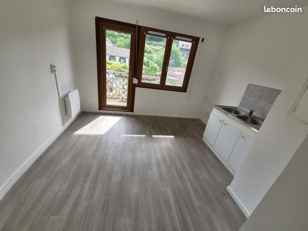 Appartement à louer, 106m², Bogny-sur-Meuse