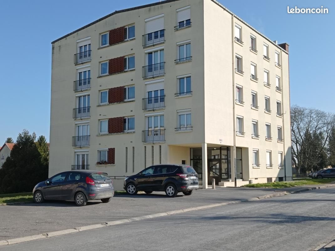 Appartement à louer, 78m², Vouziers
