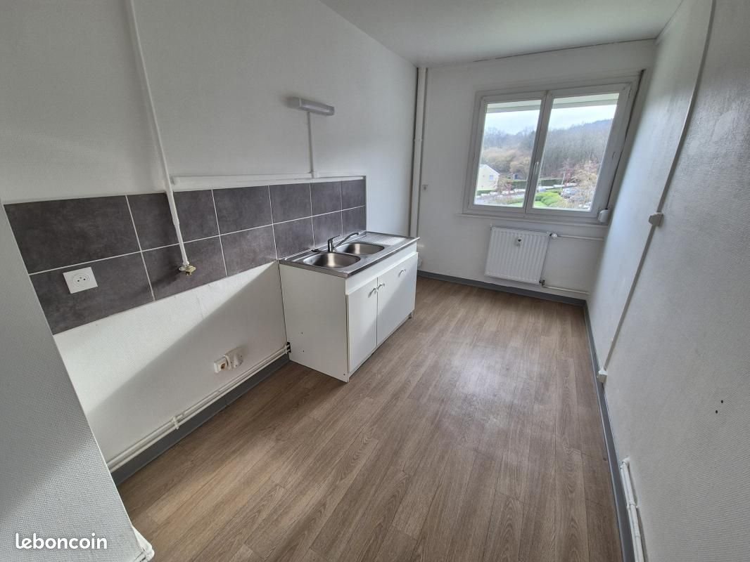 Appartement à louer, 70m², Bogny-sur-Meuse