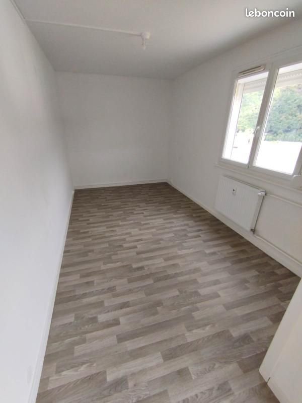 Appartement à louer, 70m², Bogny-sur-Meuse