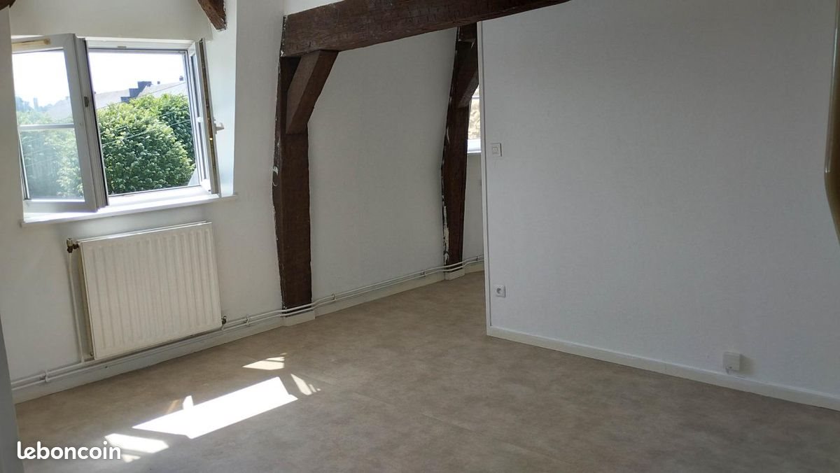 Appartement à louer, 53m², Sedan