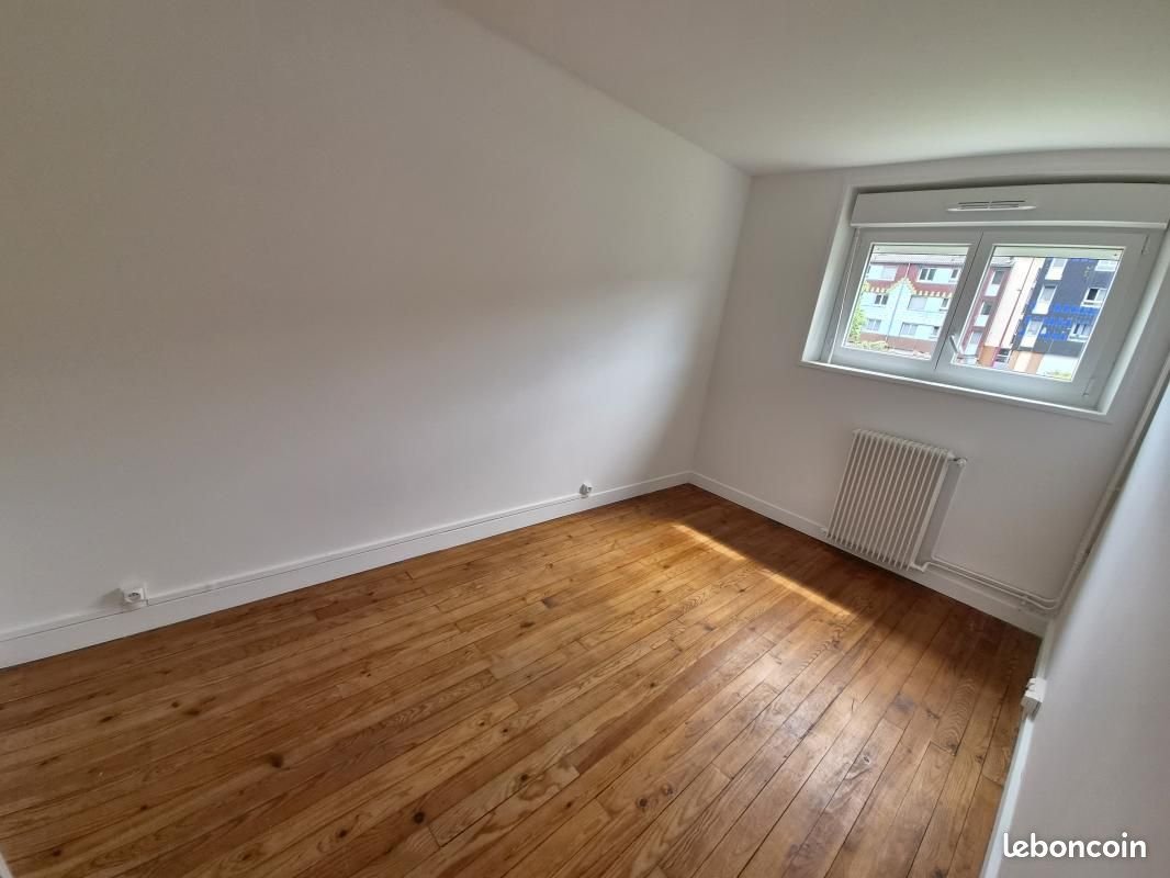 Appartement à louer, 61m², Bogny-sur-Meuse