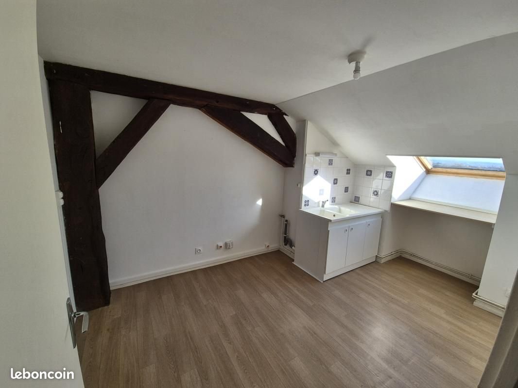 Appartement à louer, 115m², Rocroi