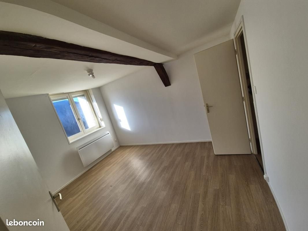 Appartement à louer, 115m², Rocroi