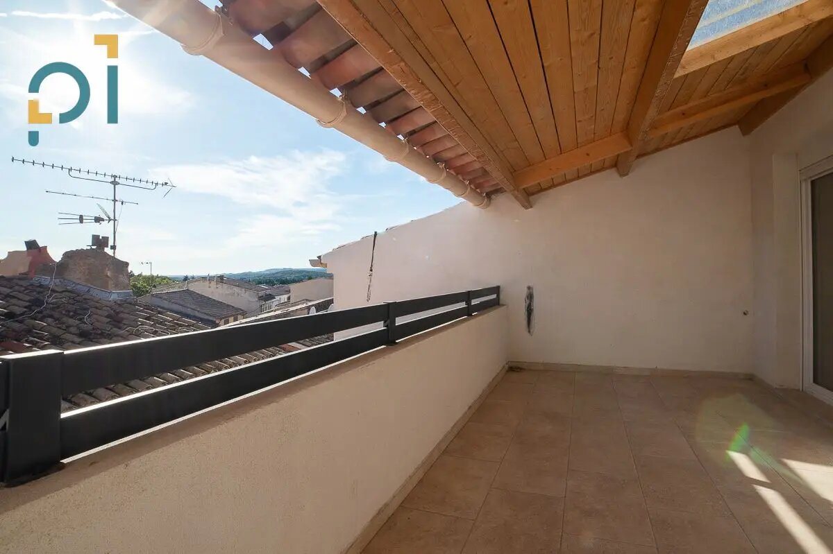 Appartement à louer, 76m², Lambesc