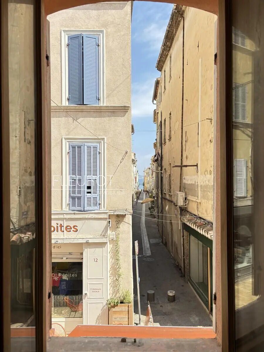 Appartement à louer, 28m², La Ciotat
