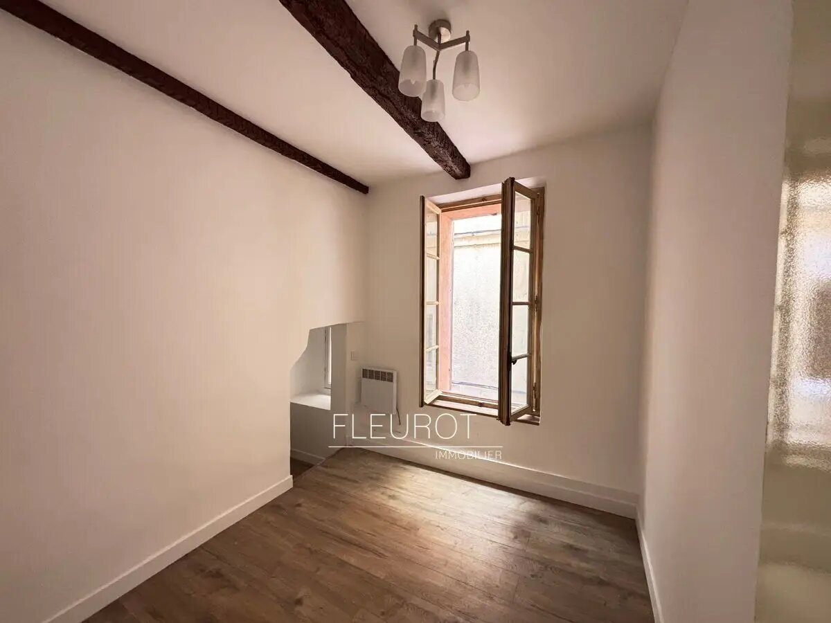 Appartement à louer, 28m², La Ciotat