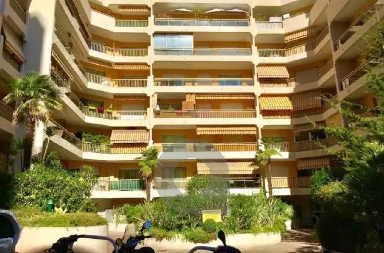 Appartement à vendre, 1m², Beausoleil