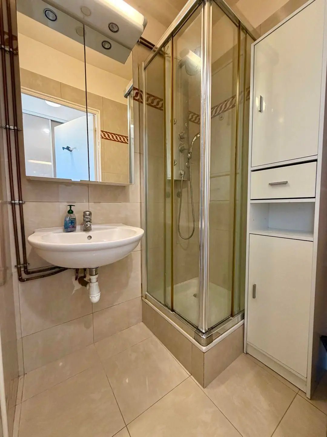 Appartement à louer, 19m², Marseille 8ème