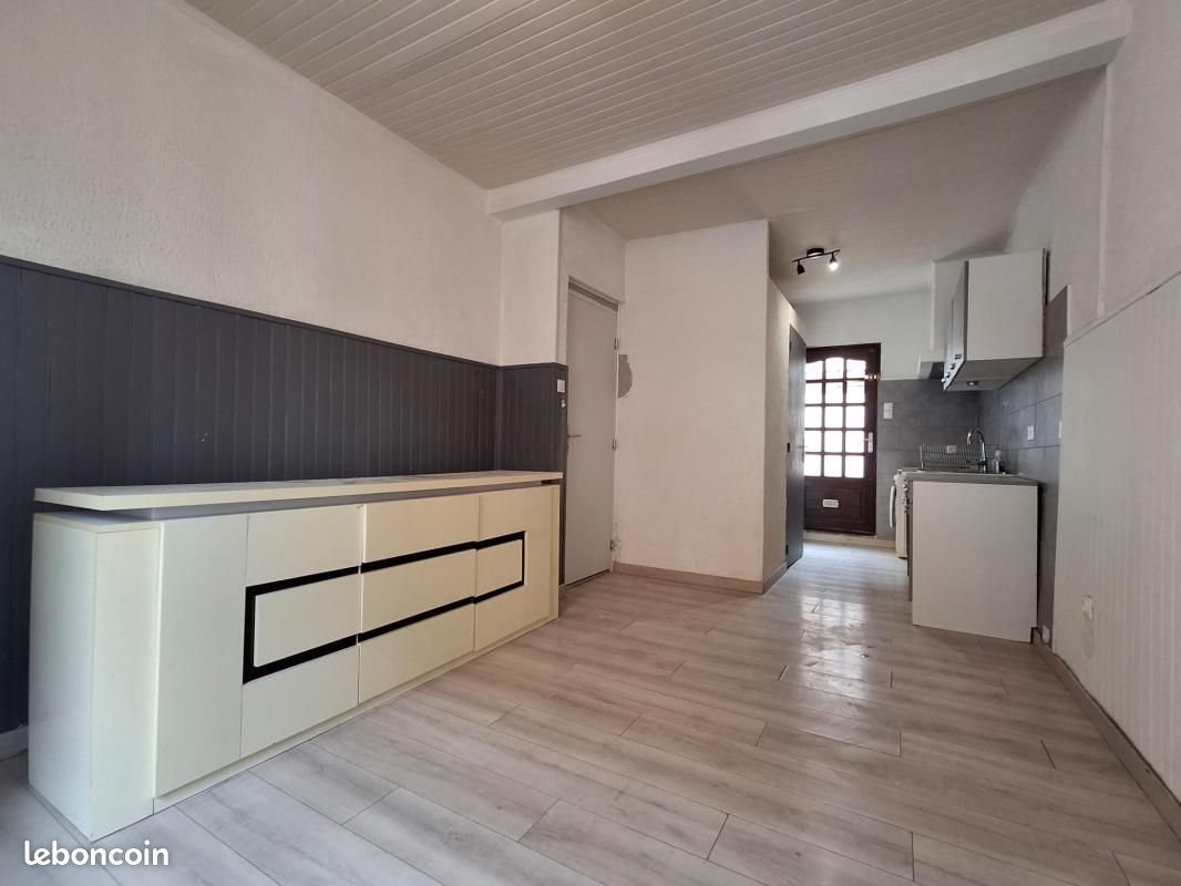 Appartement à louer, 20m², Marseille 16ème
