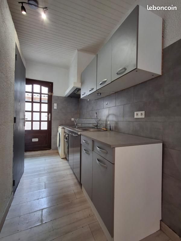 Appartement à louer, 20m², Marseille 16ème