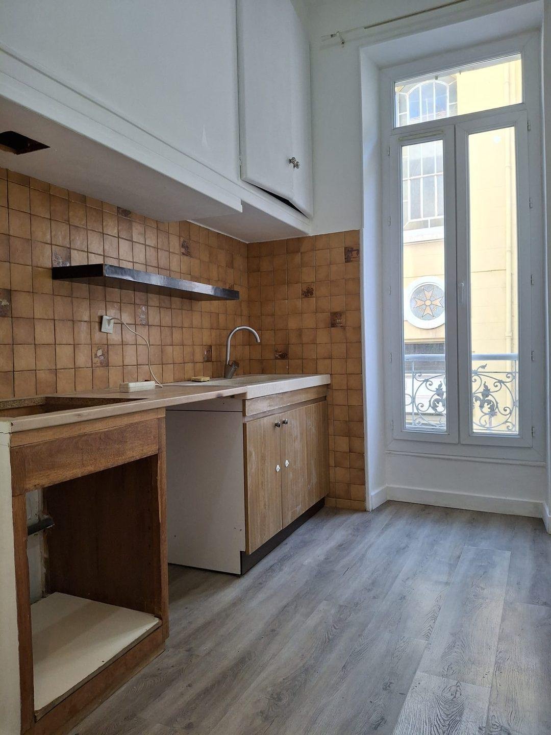 Appartement à louer, 61m², Marseille 3ème