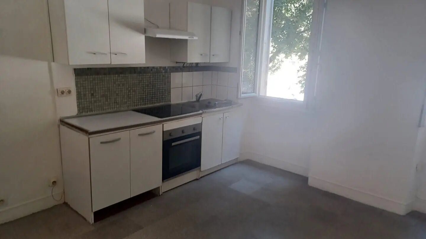 Appartement à louer, 35m², Marseille 10ème