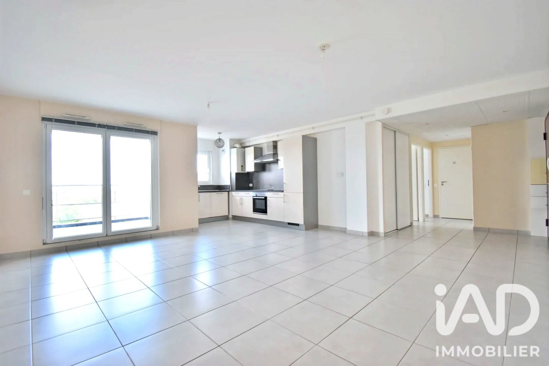 Appartement à louer, 77m², Alsting