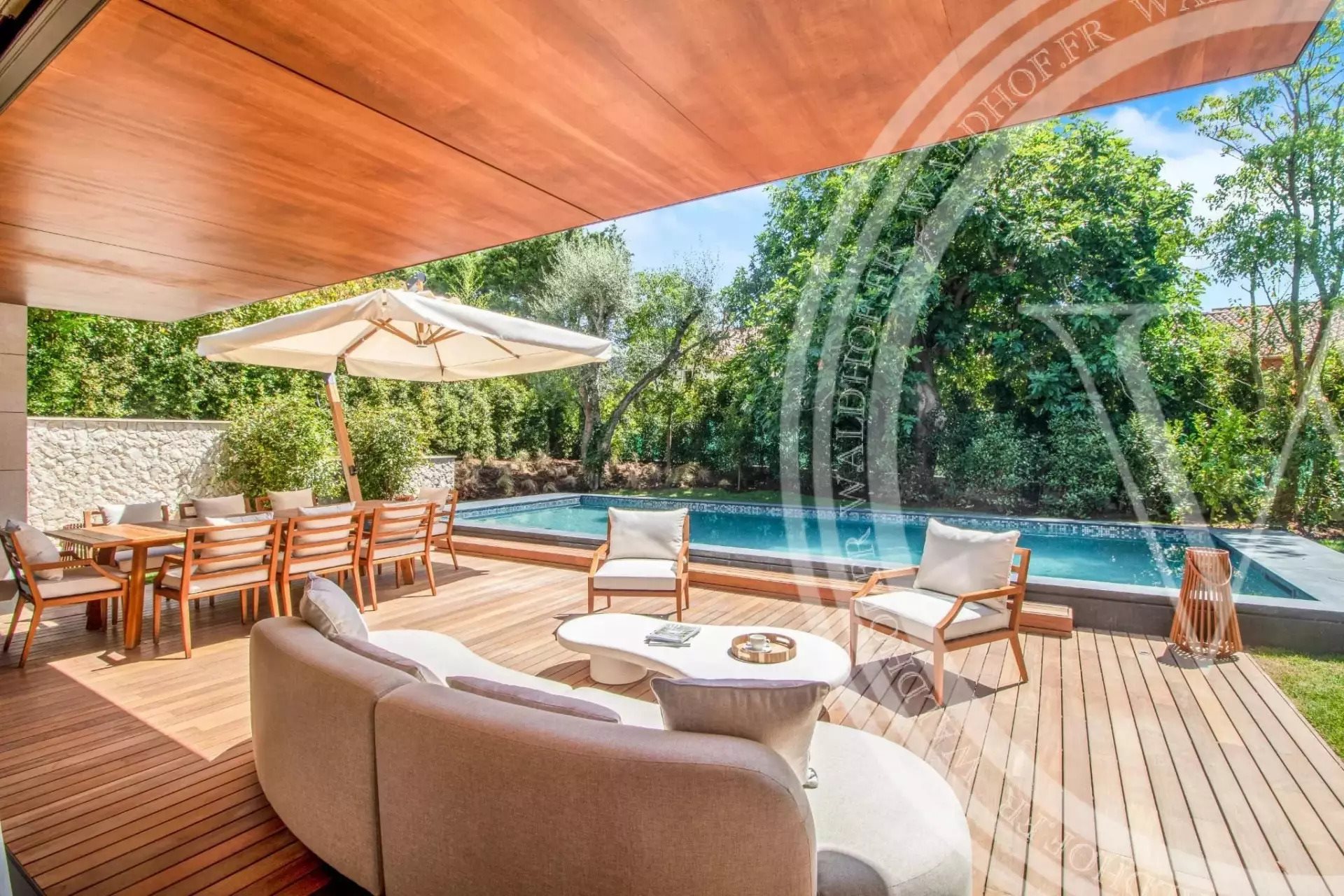 Maison à louer, 352m², Saint-Jean-Cap-Ferrat