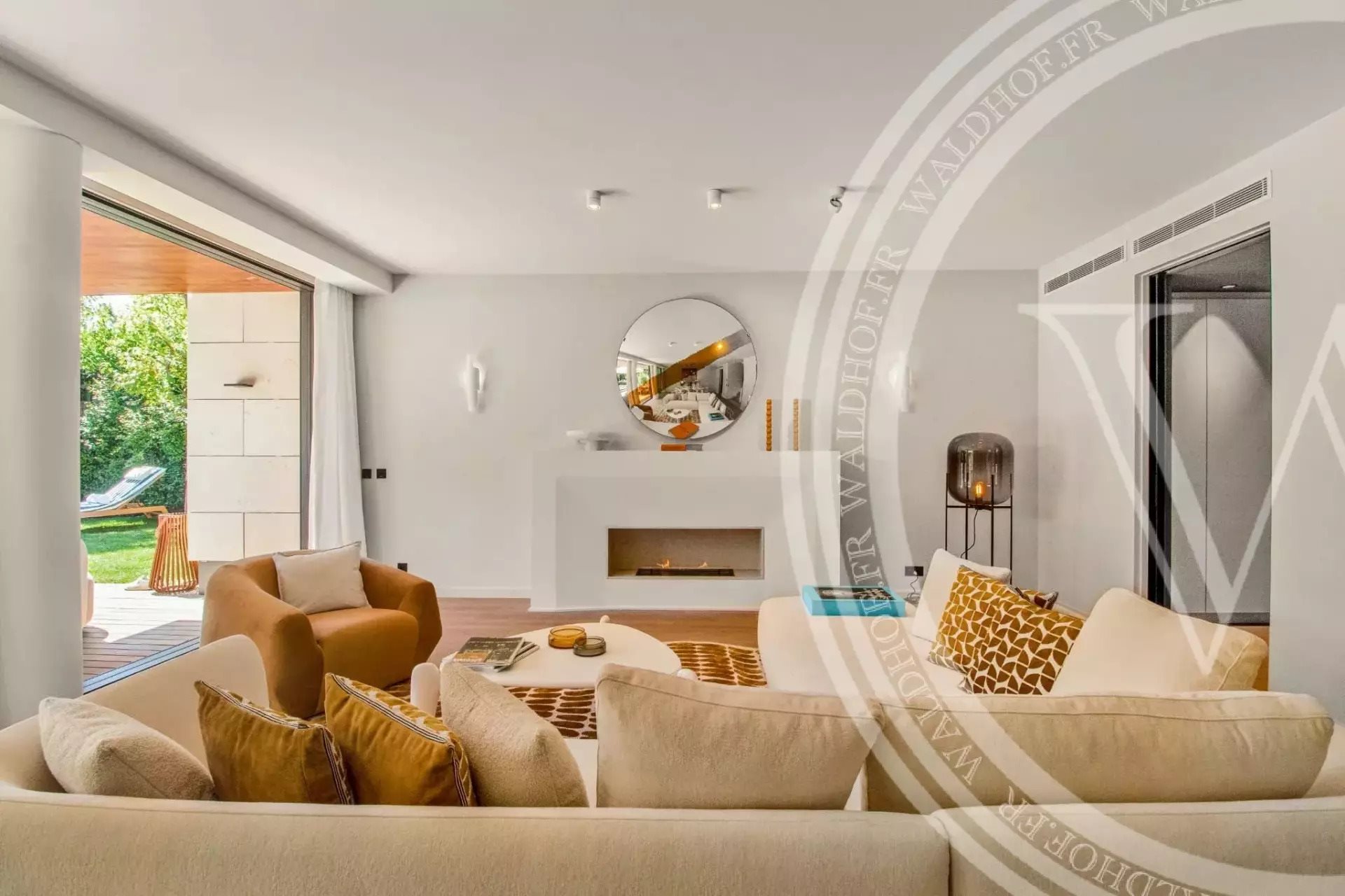 Maison à louer, 352m², Saint-Jean-Cap-Ferrat