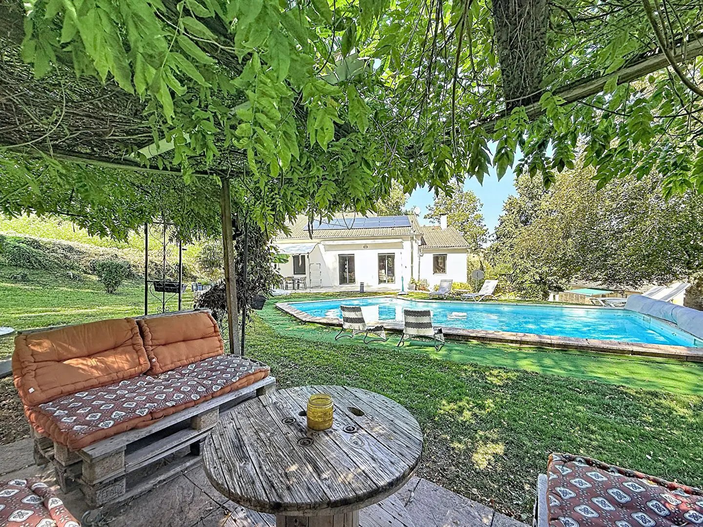 Maison à vendre, 200m², Villieu-Loyes-Mollon