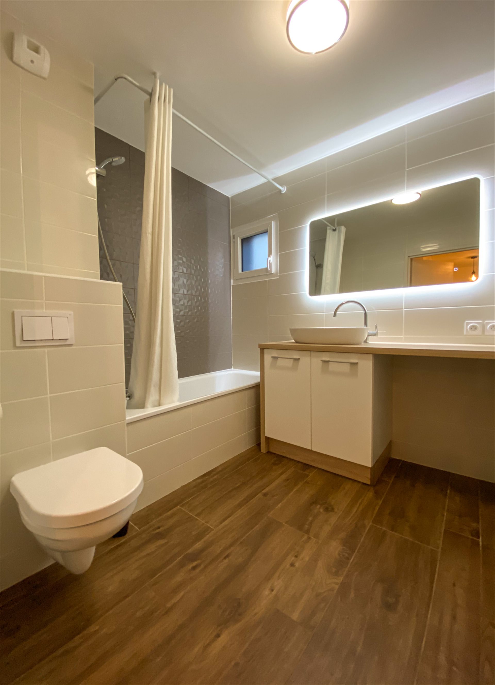 Appartement à vendre, 55m², Veigy-Foncenex