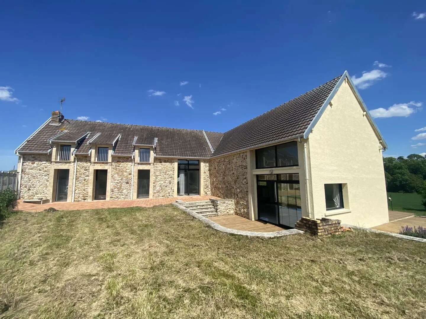 Maison à vendre, 233m², Sermiers