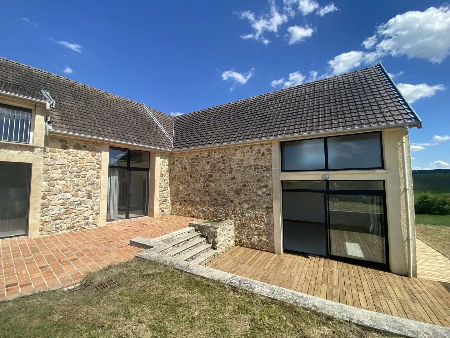 Maison à vendre, 233m², Sermiers