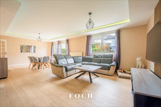 Advert pic 0