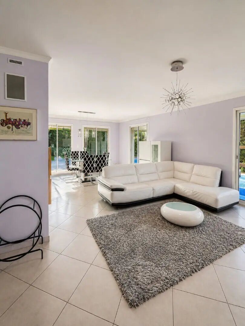 Maison à louer, 210m², Archamps