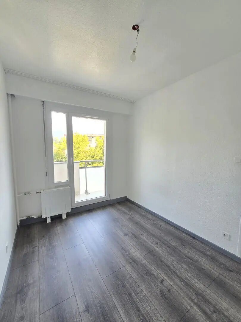 Appartement à louer, 35m², Saint-Julien-en-Genevois