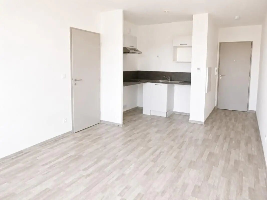 Appartement à louer, 26m², Marseille 15ème