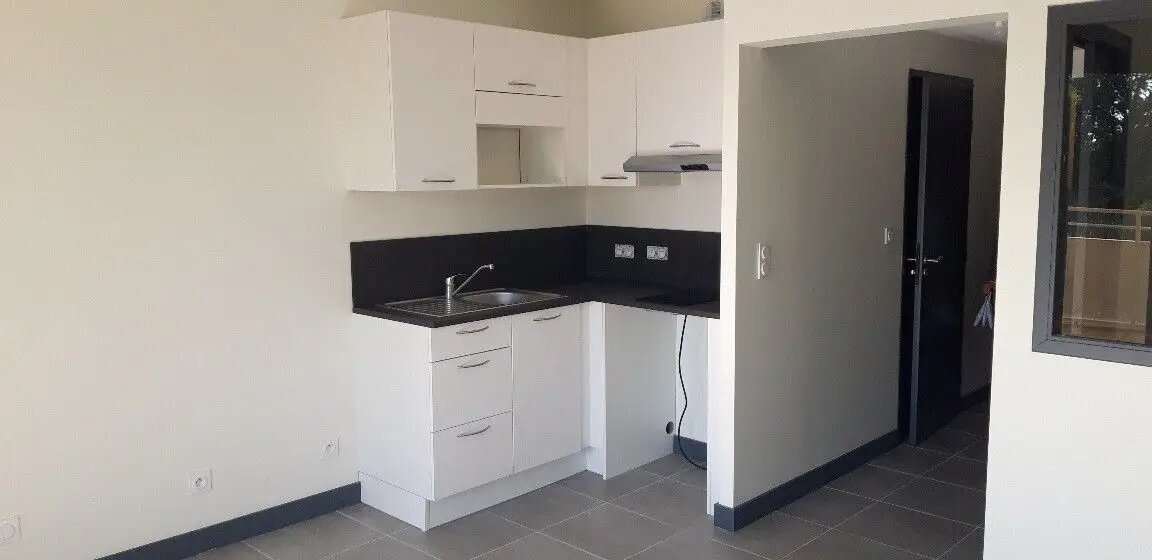 Appartement à louer, 31m², Cannes-la-Bocca