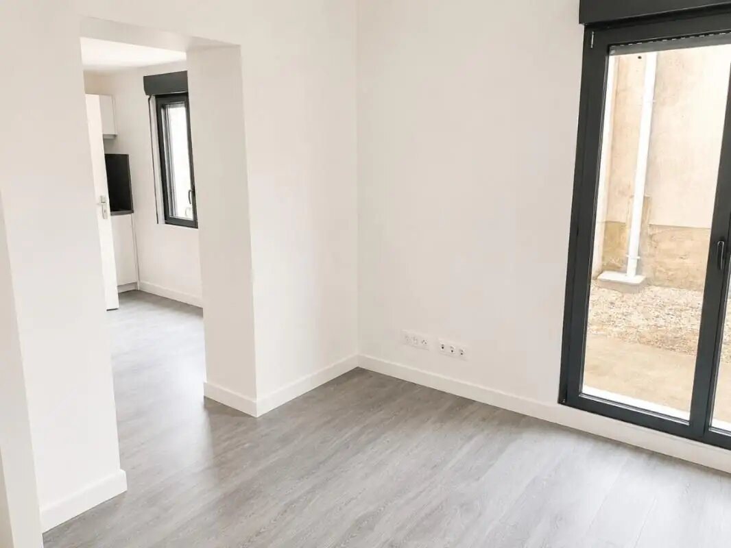 Appartement à louer, 19m², Reims