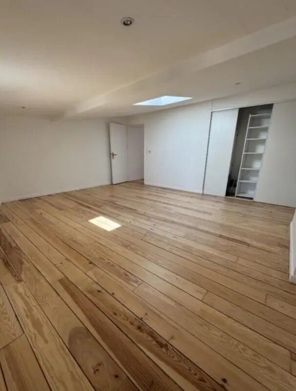 Appartement à louer, 56m², Bordeaux