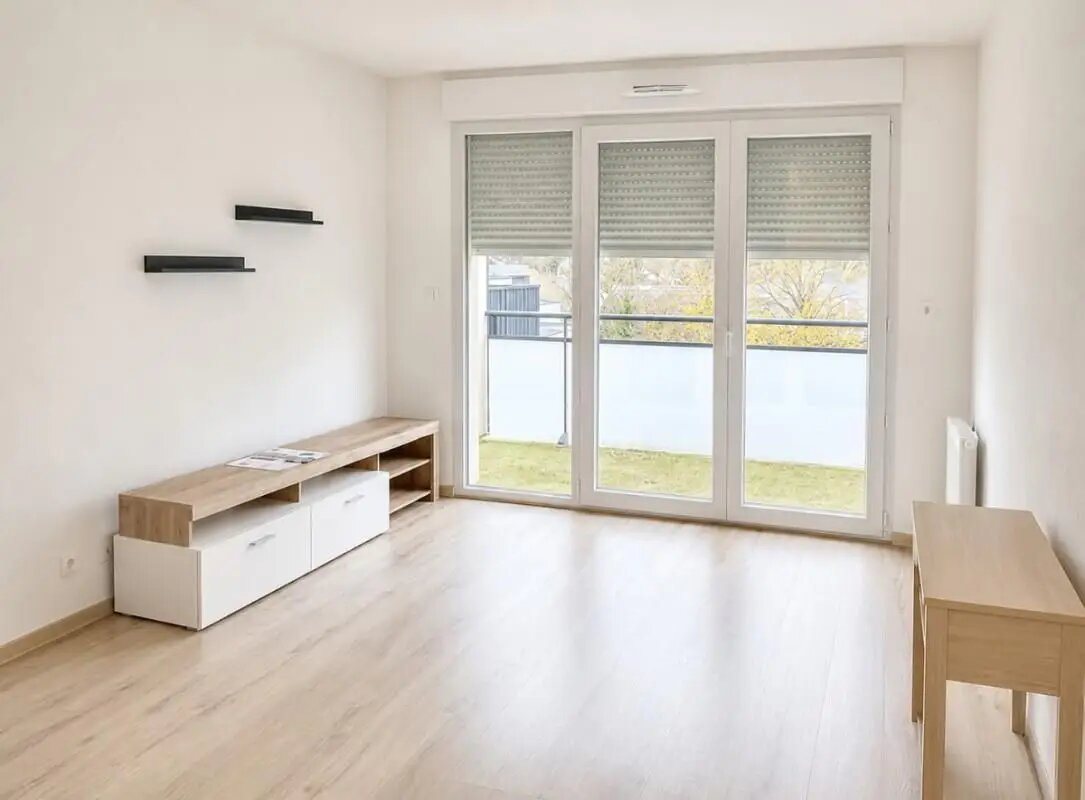 Appartement à louer, 40m², Saint-Léger-du-Bourg-Denis