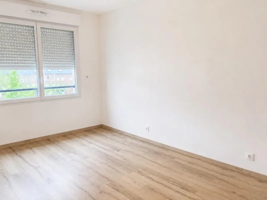 Appartement à louer, 40m², Saint-Léger-du-Bourg-Denis