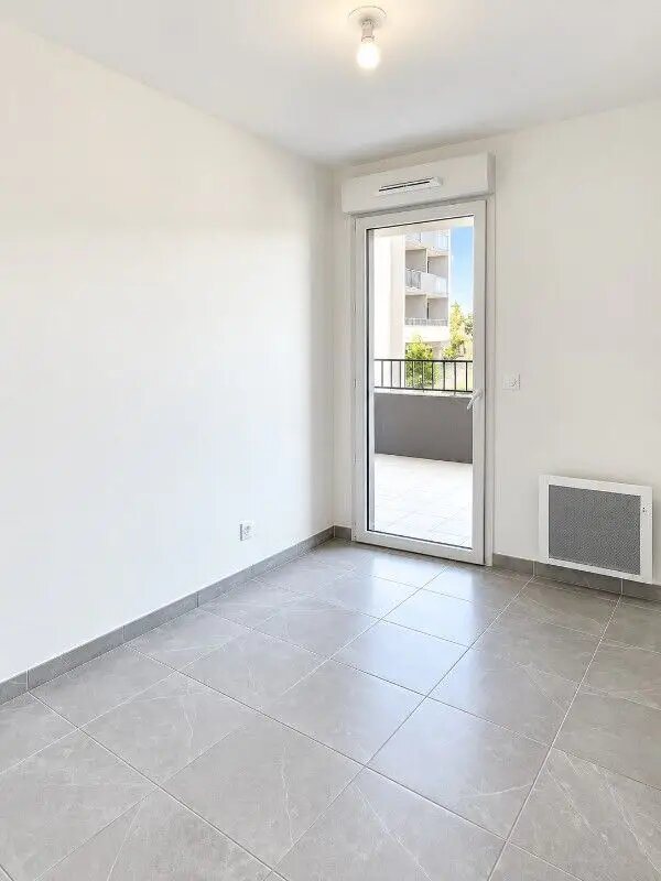 Appartement à louer, 57m², Arles