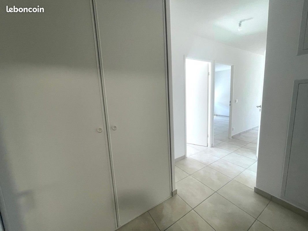 Appartement à louer, 59m², Nîmes